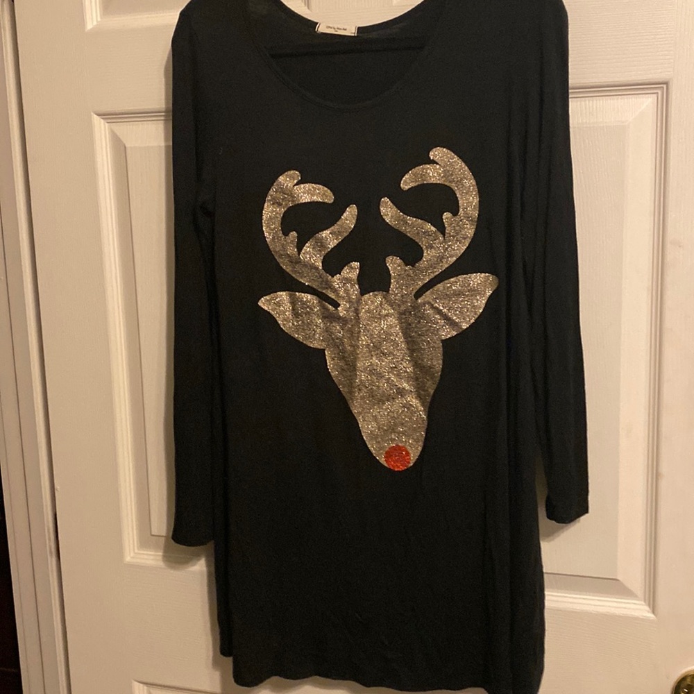Ladies’ Christmas reindeer tunic